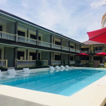 ホテル Portofino Panglao Bohol エクステリア 写真